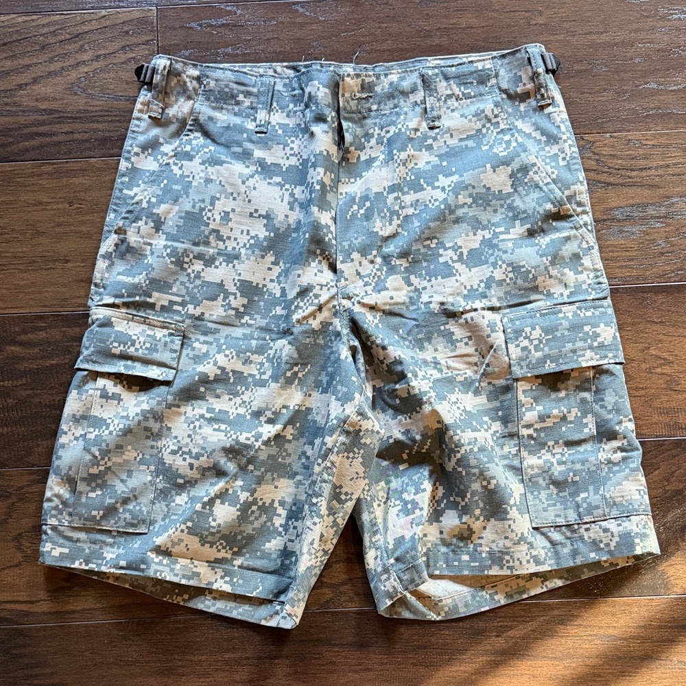 Tru Spec Men's Digital Camo Cargo Shorts